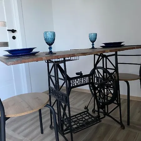 Appartement Buby - Vegtelenbe Es Tovabb *